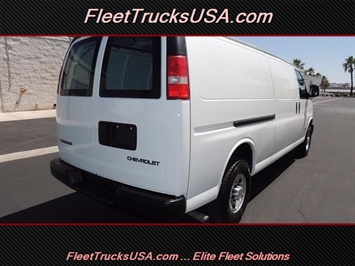 2005 Chevrolet Express 3500 One Ton EXTENDED Cargo Van !   - Photo 5 - Las Vegas, NV 89103