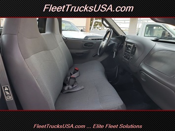 2001 Ford F-150 XL Fleet Work Truck, 8 Foot Long Bed   - Photo 2 - Las Vegas, NV 89103