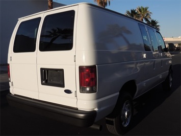 2004 Ford E-Series Cargo E-250 Cargo Van, E250, Ford Van, E-Series   - Photo 9 - Las Vegas, NV 89103