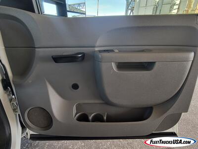 2014 Chevrolet Silverado 3500 12' Stake Bed   - Photo 34 - Las Vegas, NV 89103