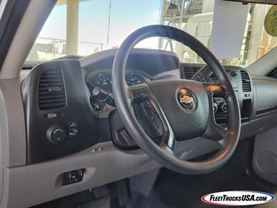 2014 Chevrolet Silverado 3500 12' Stake Bed   - Photo 9 - Las Vegas, NV 89103