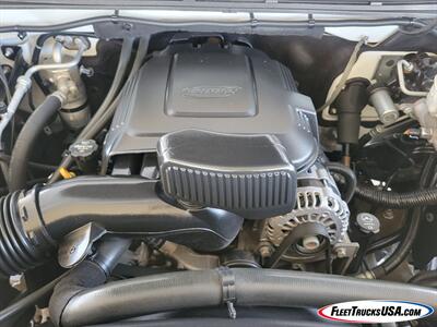 2014 Chevrolet Silverado 3500 12' Stake Bed   - Photo 21 - Las Vegas, NV 89103