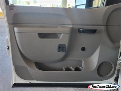 2014 Chevrolet Silverado 3500 12' Stake Bed   - Photo 6 - Las Vegas, NV 89103