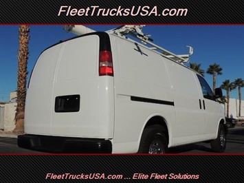 2011 Chevrolet Express 2500 Cargo   - Photo 6 - Las Vegas, NV 89103