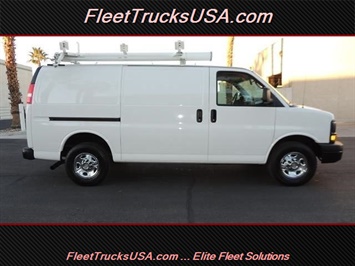 2011 Chevrolet Express 2500 Cargo   - Photo 1 - Las Vegas, NV 89103