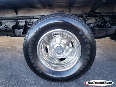 2012 Ford F-350 Super Duty XL  DUALLY w/ 12' STAKE BED & MAXON LIFT GATE - 6.2L GAS, 2WD - Photo 77 - Las Vegas, NV 89103