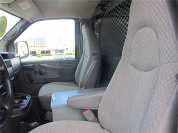 2006 Chevrolet Express 3500 Cargo   - Photo 26 - Las Vegas, NV 89103