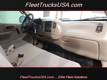 2002 Ford F-150 XL, F150, F-150, 8 Foot Fleet Side Bed, Long Bed   - Photo 30 - Las Vegas, NV 89103