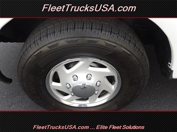 2002 Ford F-150 XL, F150, F-150, 8 Foot Fleet Side Bed, Long Bed   - Photo 14 - Las Vegas, NV 89103