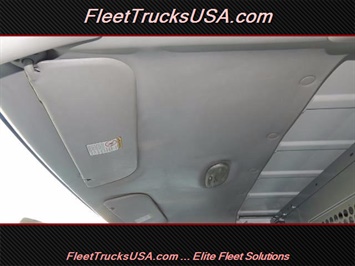 2005 Ford E-Series Cargo E-350 SD Diesel, Extended cargo van, Diesel   - Photo 25 - Las Vegas, NV 89103