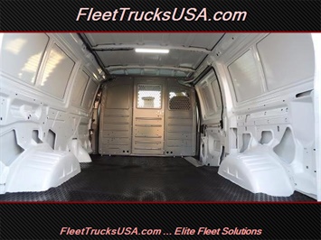 2005 Ford E-Series Cargo E-350 SD Diesel, Extended cargo van, Diesel   - Photo 34 - Las Vegas, NV 89103