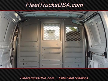 2005 Ford E-Series Cargo E-350 SD Diesel, Extended cargo van, Diesel   - Photo 37 - Las Vegas, NV 89103