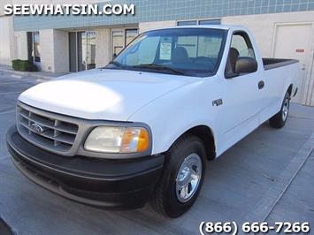 2001 Ford F-150 XL, F150, F-150, 8 Foot Fleet Side Bed, Long Bed   - Photo 3 - Las Vegas, NV 89103