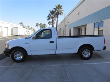 2001 Ford F-150 XL, F150, F-150, 8 Foot Fleet Side Bed, Long Bed   - Photo 5 - Las Vegas, NV 89103