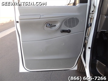 2004 Ford E-Series Cargo E-250, E250, Used Cargo Van, Cargo Vans, Fleet   - Photo 42 - Las Vegas, NV 89103