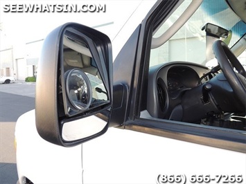 2004 Ford E-Series Cargo E-250, E250, Used Cargo Van, Cargo Vans, Fleet   - Photo 20 - Las Vegas, NV 89103