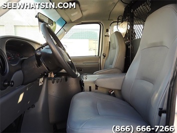 2004 Ford E-Series Cargo E-250, E250, Used Cargo Van, Cargo Vans, Fleet   - Photo 43 - Las Vegas, NV 89103