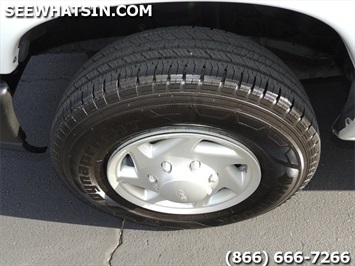 2008 Ford E-Series Cargo E-250, E250, Econoline, used cargo van, cargo vans   - Photo 12 - Las Vegas, NV 89103