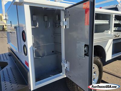 2011 Chevrolet Silverado Enclosed Telescopic Utility Truck  4WD Former Gov Truck! - Photo 21 - Las Vegas, NV 89103