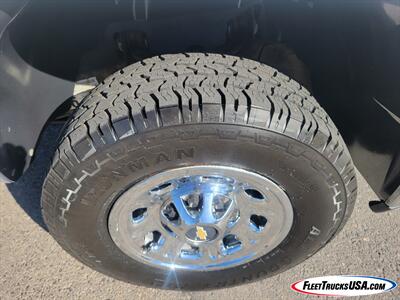 2011 Chevrolet Silverado Enclosed Telescopic Utility Truck  4WD Former Gov Truck! - Photo 17 - Las Vegas, NV 89103