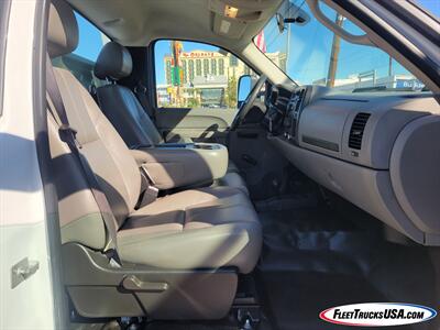 2011 Chevrolet Silverado Enclosed Telescopic Utility Truck  4WD Former Gov Truck! - Photo 13 - Las Vegas, NV 89103