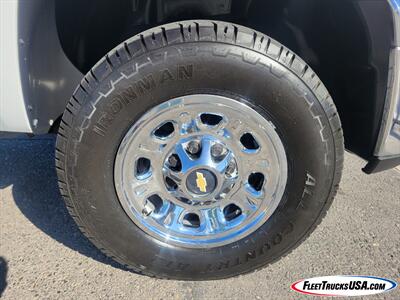 2011 Chevrolet Silverado Enclosed Telescopic Utility Truck  4WD Former Gov Truck! - Photo 15 - Las Vegas, NV 89103