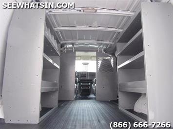 2004 Chevrolet Express 2500 Cargo   - Photo 2 - Las Vegas, NV 89103