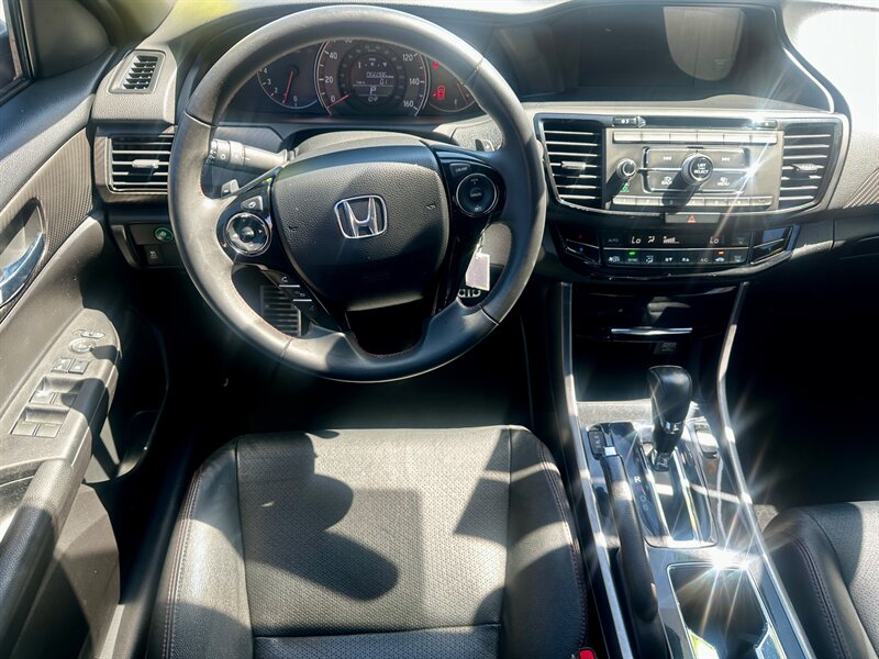 2017 Honda Accord Sport Special Edition   - Photo 7 - Ridgecrest, CA 93555