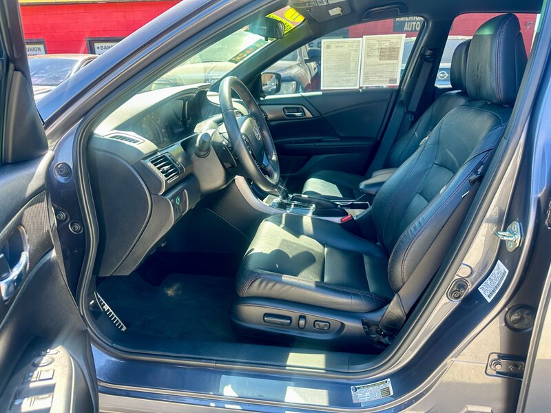 2017 Honda Accord Sport Special Edition   - Photo 10 - Ridgecrest, CA 93555