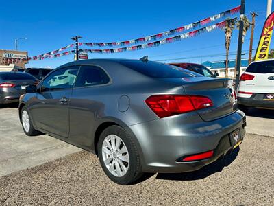 2014 Kia Forte EX  Koup - Photo 6 - Ridgecrest, CA 93555