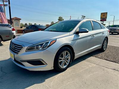 2016 Hyundai SONATA SE   - Photo 1 - Ridgecrest, CA 93555