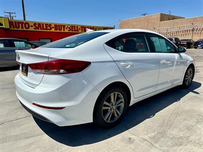 2017 Hyundai Elantra SE   - Photo 4 - Ridgecrest, CA 93555