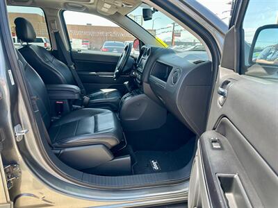 2011 Jeep Compass Limited   - Photo 13 - Ridgecrest, CA 93555