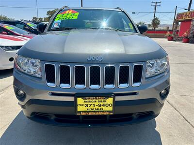 2011 Jeep Compass Limited   - Photo 2 - Ridgecrest, CA 93555