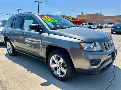 2011 Jeep Compass Limited   - Photo 3 - Ridgecrest, CA 93555