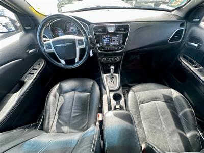 2014 Chrysler 200 Series Limited   - Photo 8 - Ridgecrest, CA 93555