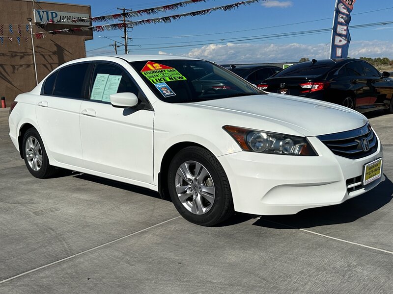2012 Honda Accord SE photo 2