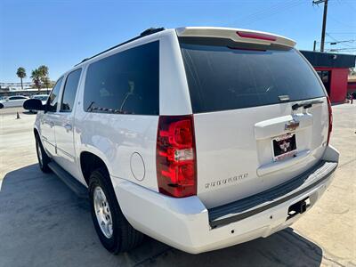 2009 Chevrolet Suburban LT   - Photo 6 - Ridgecrest, CA 93555