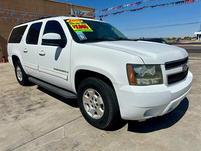 2009 Chevrolet Suburban LT   - Photo 3 - Ridgecrest, CA 93555