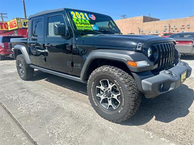 2021 Jeep Gladiator Sport S   - Photo 3 - Ridgecrest, CA 93555