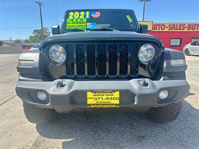 2021 Jeep Gladiator Sport S   - Photo 2 - Ridgecrest, CA 93555