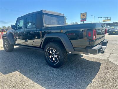 2021 Jeep Gladiator Sport S   - Photo 6 - Ridgecrest, CA 93555