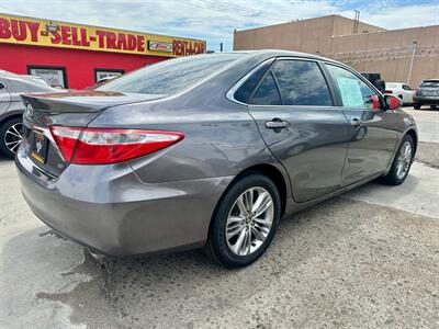 2015 Toyota Camry SE   - Photo 4 - Ridgecrest, CA 93555