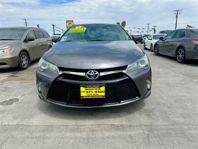 2015 Toyota Camry SE   - Photo 2 - Ridgecrest, CA 93555