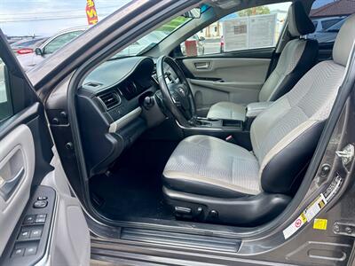 2015 Toyota Camry SE   - Photo 10 - Ridgecrest, CA 93555