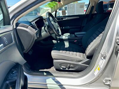 2019 Ford Fusion SE   - Photo 7 - Ridgecrest, CA 93555