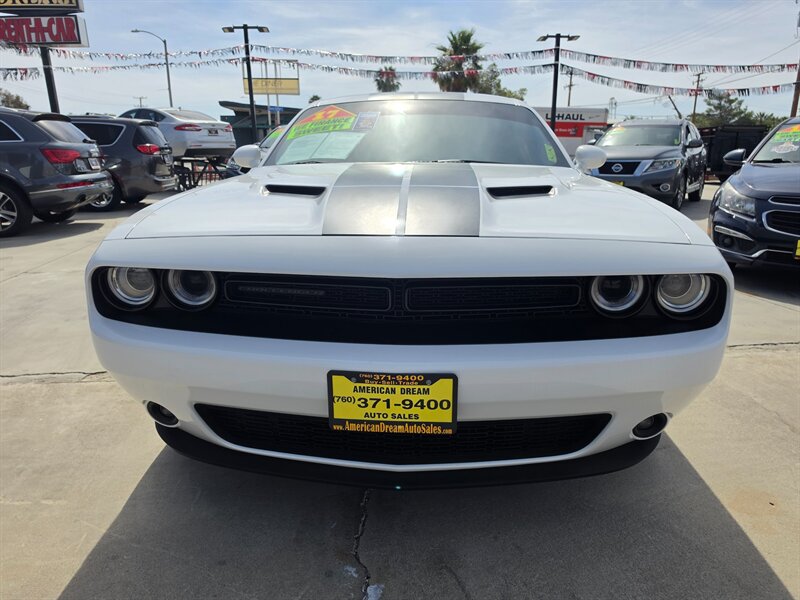 2017 Dodge Challenger SXT Plus  