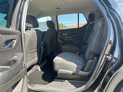 2019 Chevrolet Traverse LT Cloth   - Photo 12 - Ridgecrest, CA 93555