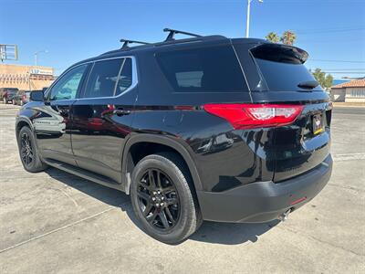 2019 Chevrolet Traverse LT Cloth   - Photo 7 - Ridgecrest, CA 93555