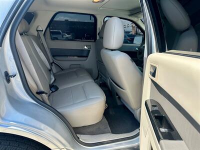 2009 Ford Escape Hybrid Limited   - Photo 14 - Ridgecrest, CA 93555